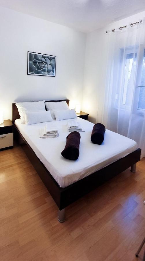 Radenka Zafron Apartment 보디체 외부 사진