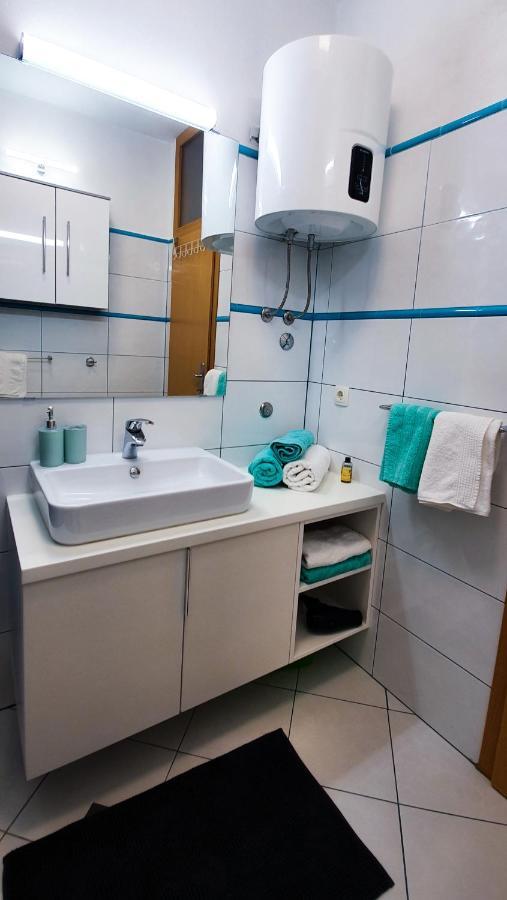 Radenka Zafron Apartment 보디체 외부 사진